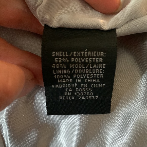 Coat - Picture 4 of 4